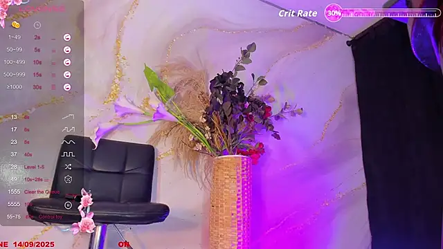 Snapshot of Karla-Ebony chatting on 09/14/25, 01:44 Karla-Ebony online show from 09/14/25, 01:44