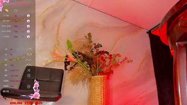 Snapshot of Karla-Ebony chatting on 09/21/25, 03:50 Karla-Ebony online show from 09/21/25, 03:50