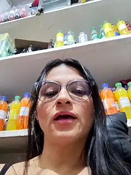 Linda Lars online show from 02/09/26, 02:09