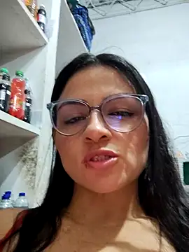 Linda Lars online show from 03/06/26, 02:28