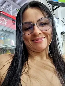 Linda Lars online show from 04/06/26, 03:46