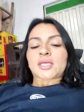 Snapshot of Linda_Lars chatting on 09/26/25, 03:13 Linda Lars online show from 09/26/25, 03:13