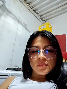 Linda Lars online show from 04/16/26, 02:12