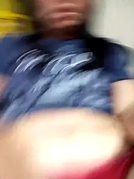 Snapshot of Linda_Lars chatting on 10/13/25, 04:14 Linda Lars online show from 10/13/25, 04:14