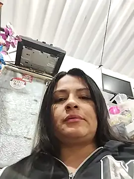 Snapshot of Linda_Lars chatting on 03/18/25, 04:29 Linda Lars online show from 03/18/25, 04:29