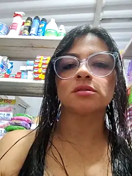 Linda Lars online show from 12/22/25, 03:06