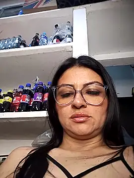 Snapshot of Linda_Lars chatting on 11/08/25, 04:16 Linda Lars online show from 11/08/25, 04:16