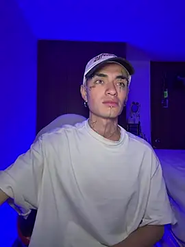 jackfrost 18 online show from 07/05/26, 04:06