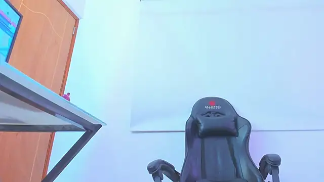 silvana  miller online show from 03/19/25, 11:14