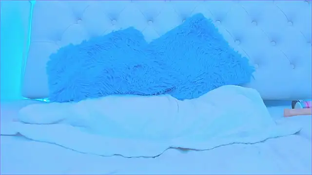 silvana  miller online show from 02/27/25, 01:08