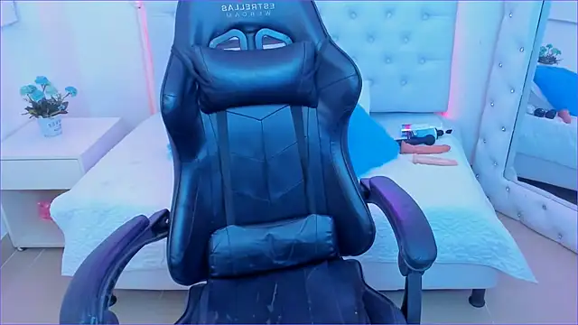 silvana  miller online show from 03/05/25, 07:38