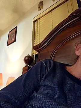 coolbrease10 online show from 02/21/25, 04:07