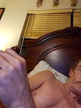 coolbrease10 online show from 10/22/25, 03:39