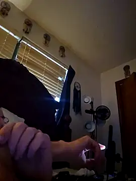 coolbrease10 online show from 02/16/25, 05:26