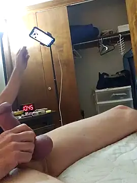 coolbrease10 online show from 11/30/25, 04:46