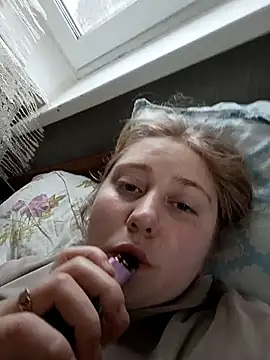 AnastasiaSky19 online show from 11/18/25, 08:50