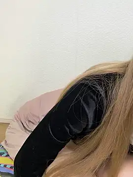 alice  1111 online show from 03/26/26, 12:47