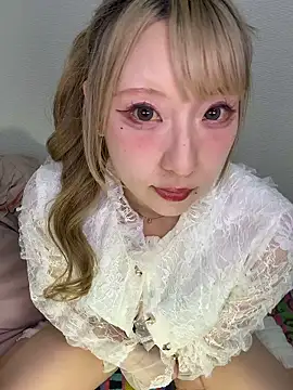 alice  1111 online show from 04/18/26, 09:55