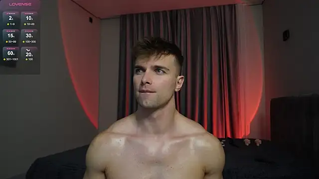 Snapshot of Nik_Sharp chatting on 01/11/26, 04:25 Nik Sharp online show from 01/11/26, 04:25