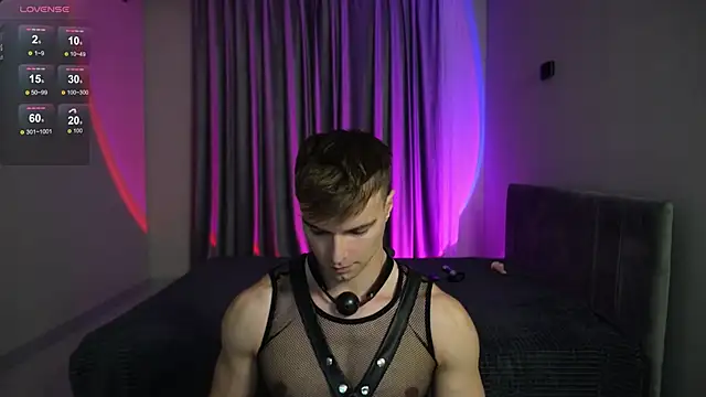 Snapshot of Nik_Sharp chatting on 01/07/26, 04:34 Nik Sharp online show from 01/07/26, 04:34