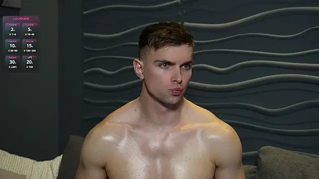 Snapshot of Nik_Sharp chatting on 03/06/26, 08:15 Nik Sharp online show from 03/06/26, 08:15