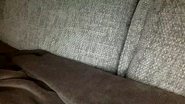 hungtom40 online show from 11/16/25, 06:34