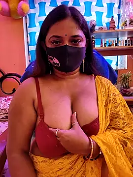 Snapshot of nisha_baby2 chatting on 09/11/25, 04:34 nisha baby2 online show from 09/11/25, 04:34