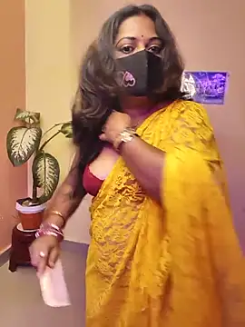 Snapshot of nisha_baby2 chatting on 06/12/26, 01:14 nisha baby2 online show from 06/12/26, 01:14