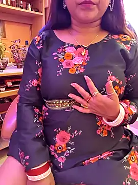 Snapshot of nisha_baby2 chatting on 10/01/25, 03:16 nisha baby2 online show from 10/01/25, 03:16