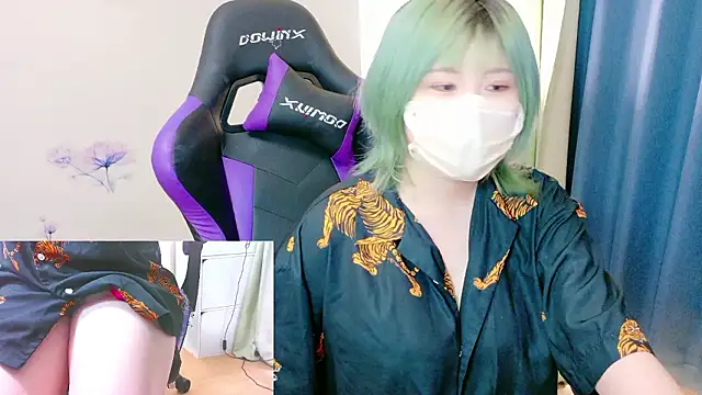 hazuki 8008 online show from 09/29/25, 05:03