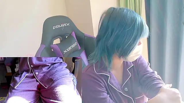 hazuki 8008 online show from 11/14/25, 01:42