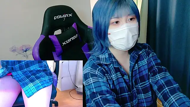 hazuki 8008 online show from 10/24/25, 04:00