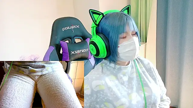 hazuki 8008 online show from 10/30/25, 03:49