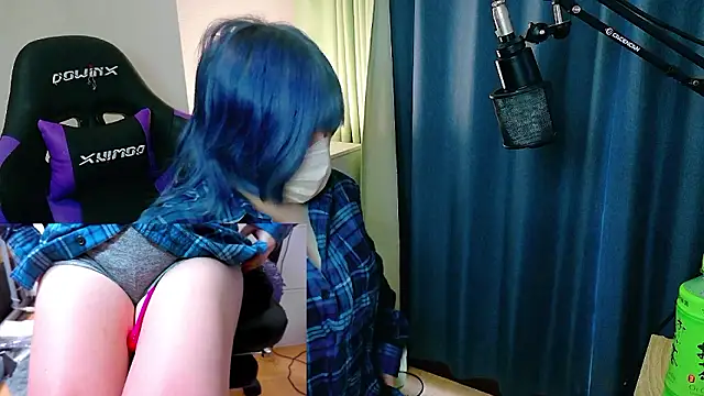 hazuki 8008 online show from 10/22/25, 04:12