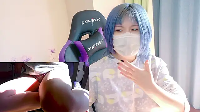 hazuki 8008 online show from 11/19/25, 02:33