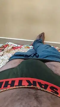 Snapshot of boy_BeardGallery chatting on 10/12/25, 11:28 boy BeardGallery online show from 10/12/25, 11:28