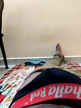 Snapshot of boy_BeardGallery chatting on 10/11/25, 12:33 boy BeardGallery online show from 10/11/25, 12:33