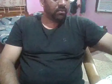 boyplay1000 online show from 11/02/25, 04:06