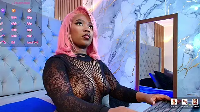 Snapshot of Scarlett_diaz17 chatting on 02/17/26, 03:59 Scarlett diaz17 online show from 02/17/26, 03:59