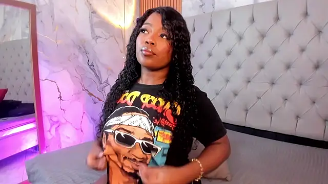 Scarlett diaz17 online show from 04/15/26, 04:51