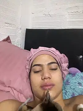 ariel jonees online show from 11/06/25, 09:24