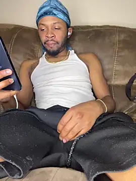 MobyDxck online show from 03/08/25, 09:40