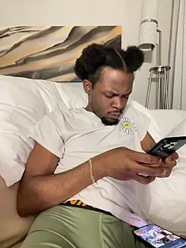 MobyDxck online show from 01/04/25, 03:18