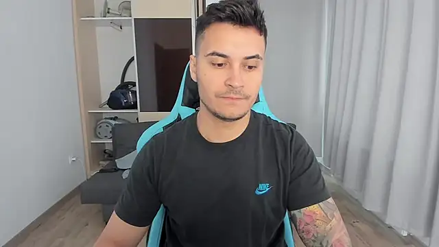 MatMalonne online show from 11/25/25, 06:36