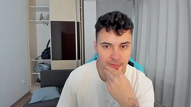 MatMalonne online show from 02/12/26, 06:24