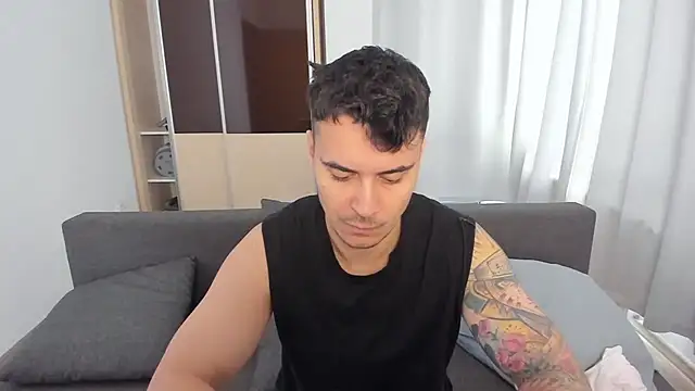 MatMalonne online show from 10/31/25, 08:22