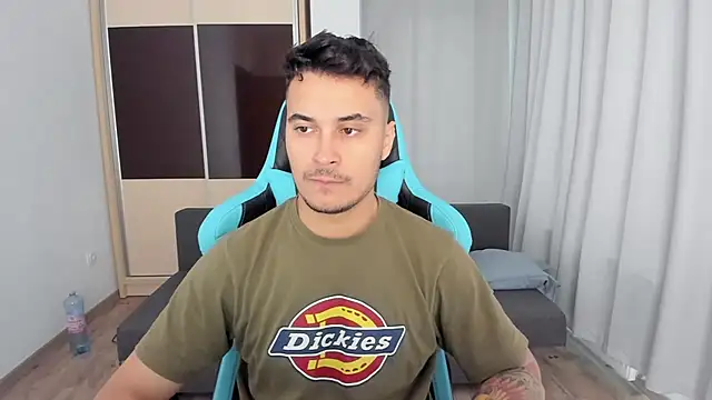 MatMalonne online show from 10/27/25, 06:58