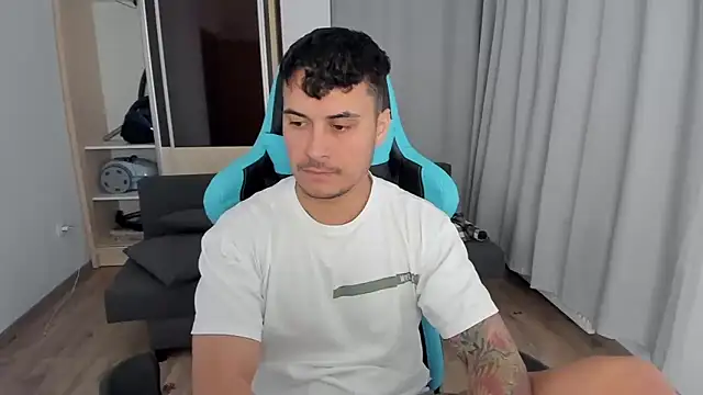 MatMalonne online show from 11/17/25, 05:17