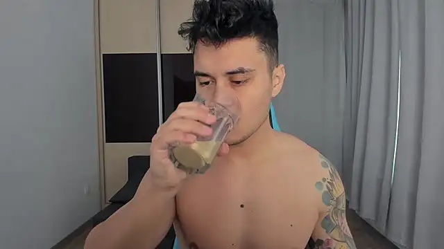 MatMalonne online show from 12/17/25, 07:02