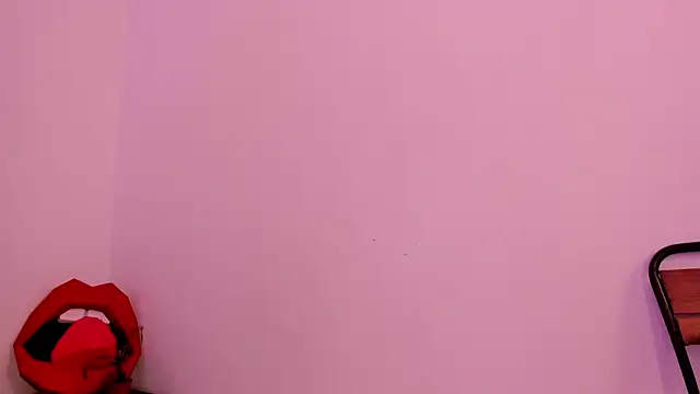 cloehonney online show from 11/25/25, 05:13